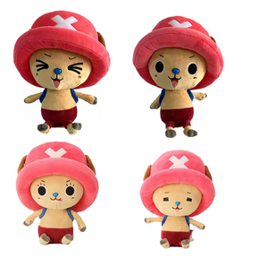 Peluche Chopper One Piece varias vistas