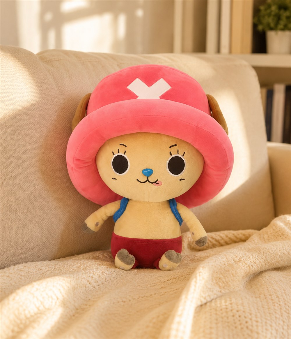 Peluche de Chopper en el sofá